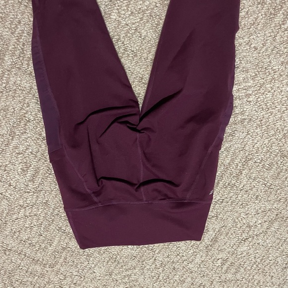 Fabletics mesh pocket leggings - Picture 3 of 4